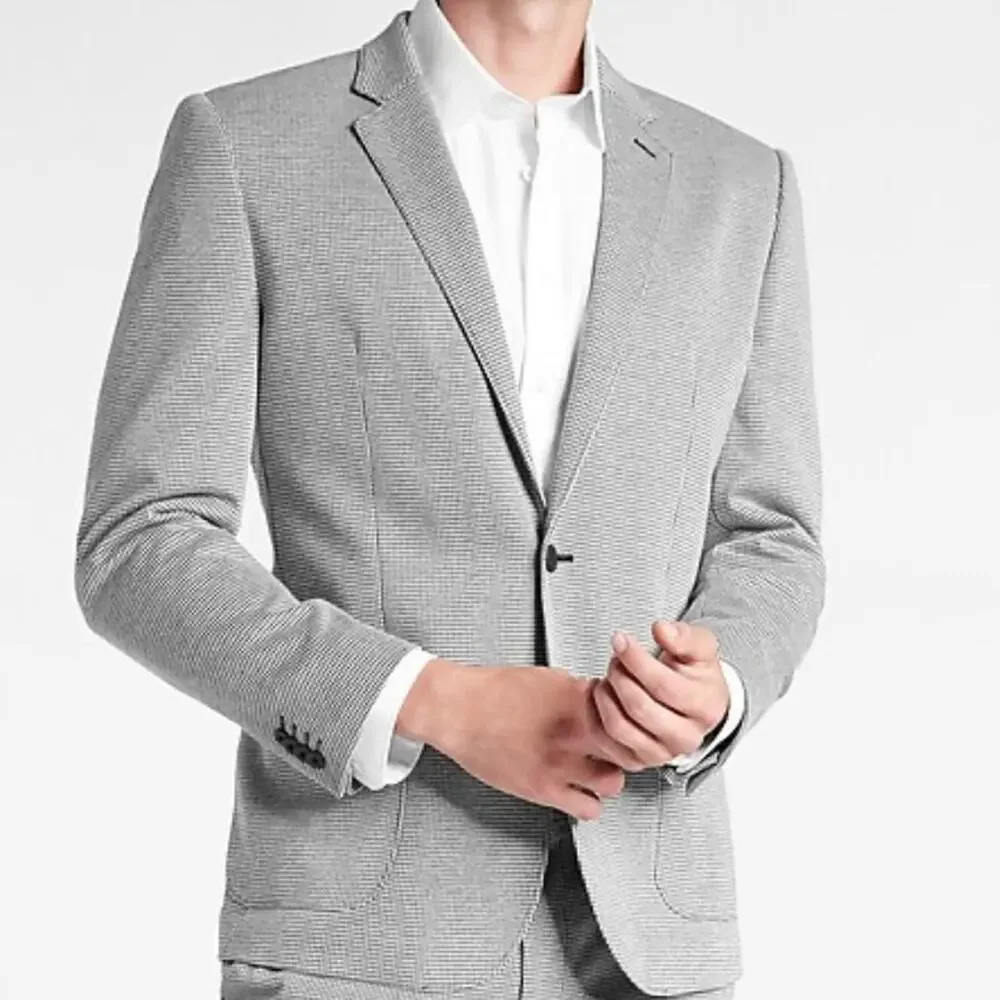 Express Men’s Luxe Comfort Soft Suit Jacket MSRP $248